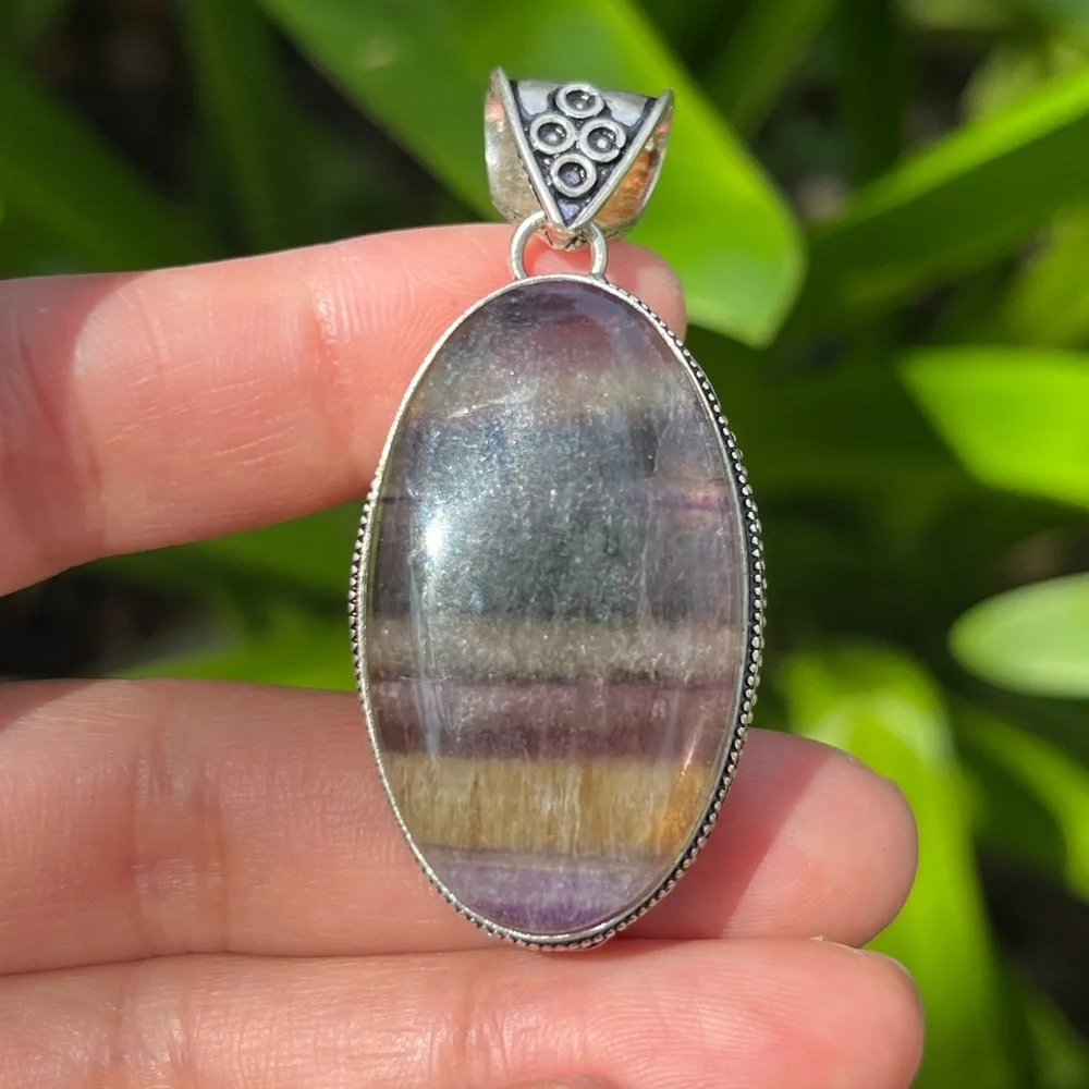 N/A material silver